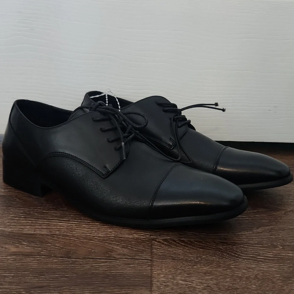 NEW Calvin Klein Mens Black Oxford, size 7.5